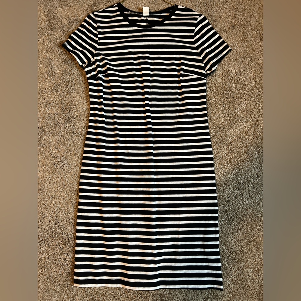 Old Navy Women’s Tshirt dress size small